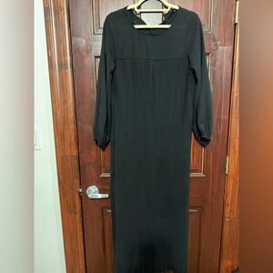 Elegant Black Maxi Dress